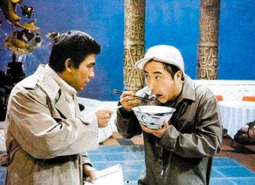 部队娱乐吃瓜小品,部队娱乐吃瓜小品，欢乐无限